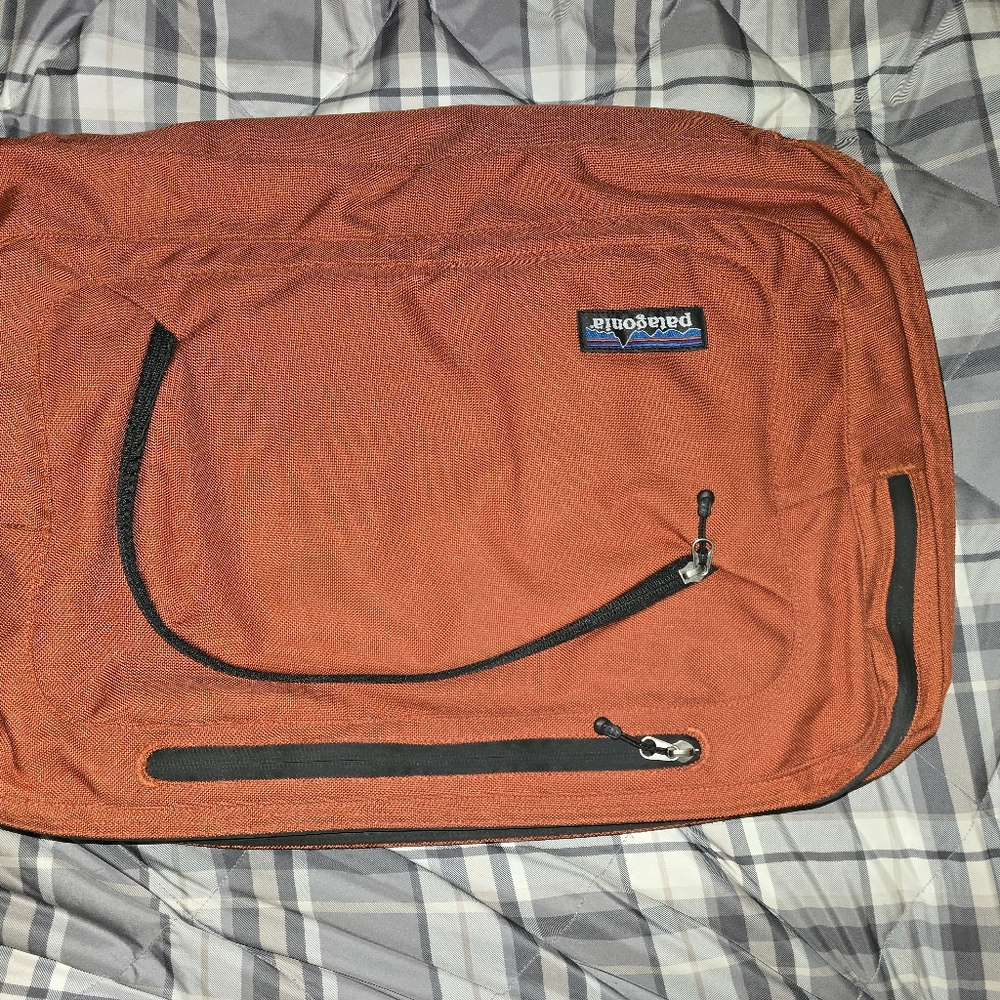 Patagonia MLC 45L EUC
